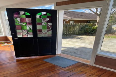 Photo of property in 16 Kensington Avenue, Petone, Lower Hutt, 5012