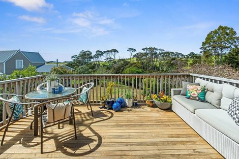Photo of property in 45 Athol Place, Algies Bay, Warkworth, 0920