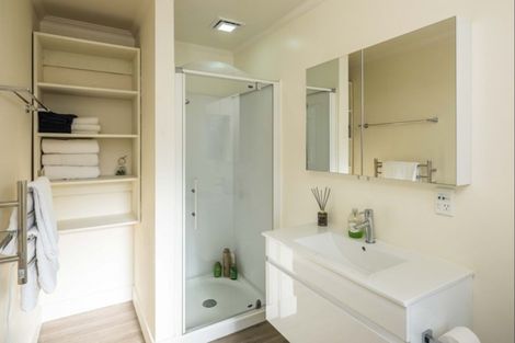 Photo of property in 4/14c Glenmore Street, Thorndon, Wellington, 6011