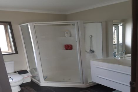 Photo of property in 69 Magellan Rise, Flagstaff, Hamilton, 3210