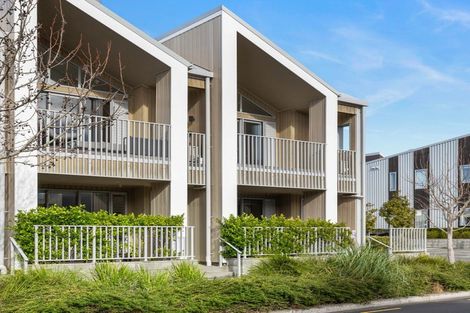 Photo of property in 14/2 Warrant Officer Lane, Hobsonville, Auckland, 0616
