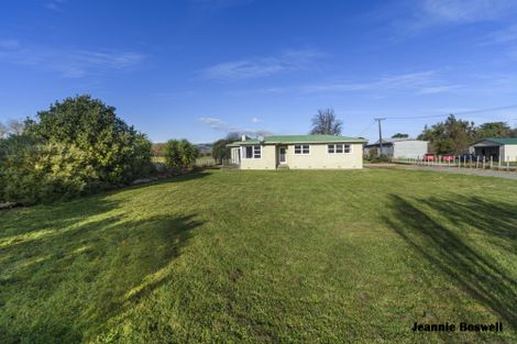 Photo of property in 582-588 Napier Road, Whakarongo, Palmerston North, 4470