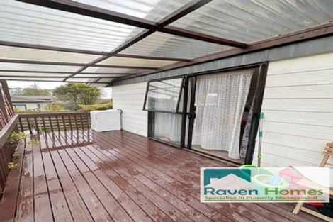 Photo of property in 1/16 Merton Avenue, Glenfield, Auckland, 0627