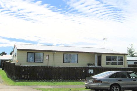 Photo of property in 4 Kaimai Place, Hairini, Tauranga, 3112