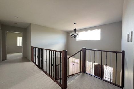 Photo of property in 28 Innisowen Place, Flat Bush, Auckland, 2019