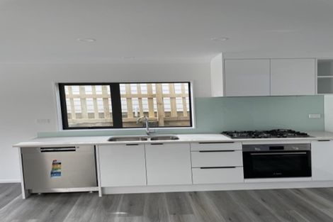 Photo of property in 33d Hillcrest Road, Papatoetoe, Auckland, 2025