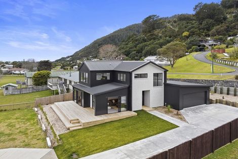 Photo of property in 4 Lynette Place, Pauanui, 3579