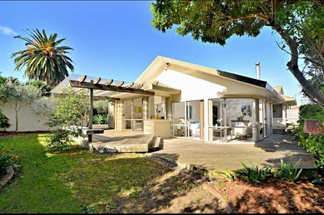 Photo of property in 6 Kilimanjaro Drive, Northpark, Auckland, 2013