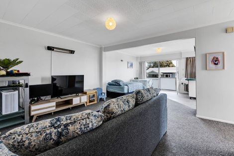 Photo of property in 21a Dorset Avenue, Westown, New Plymouth, 4310