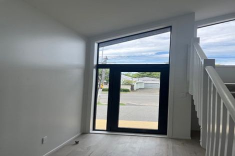 Photo of property in 1/210 Centaurus Road, Saint Martins, Christchurch, 8022