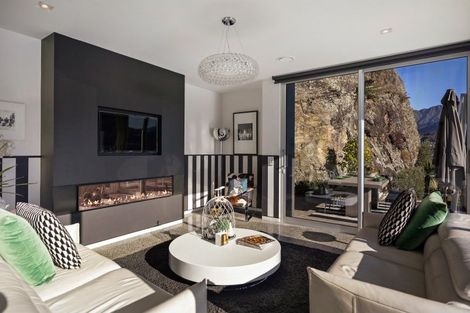 Photo of property in 292 Peninsula Road, Kawarau Falls, Queenstown, 9300