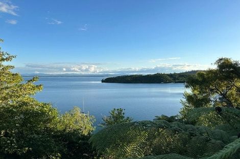 Photo of property in 1/834 Wily Terrace, Acacia Bay, Taupo, 3330