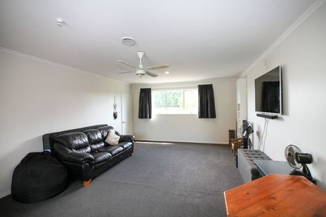 Photo of property in 281 Hoihere Road, Tiakitahuna, Palmerston North, 4477