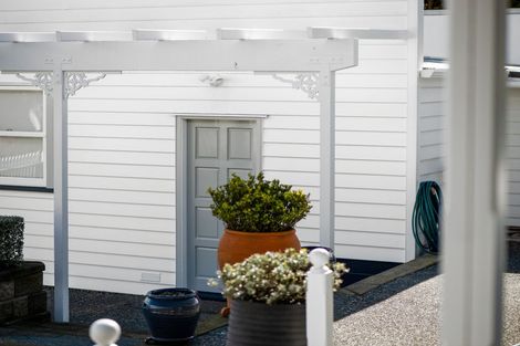 Photo of property in 5 Beresford Street, Russell, 0202