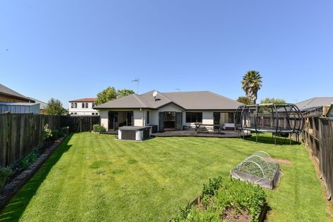 Photo of property in 7 Roderick Place, Rototuna, Hamilton, 3210