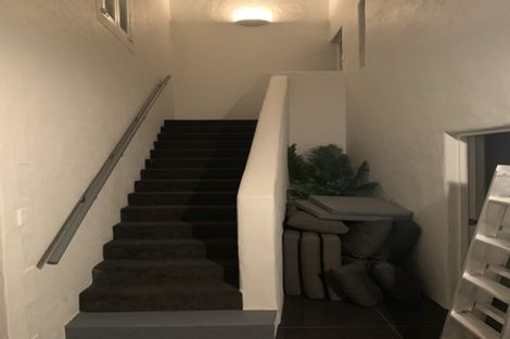 Photo of property in 5 Rangiuru Road, Mahina Bay, Lower Hutt, 5013