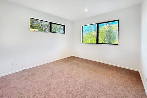 Photo of property in 16f Sheridan Drive, New Lynn, Auckland, 0600