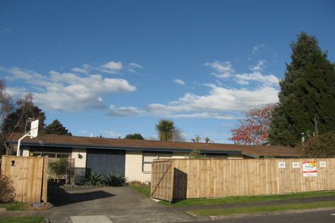 Photo of property in 1 Awanui Place, Welcome Bay, Tauranga, 3112