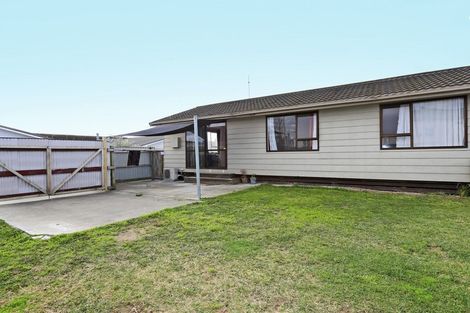Photo of property in 2/2 Lee Road, Taradale, Napier, 4112