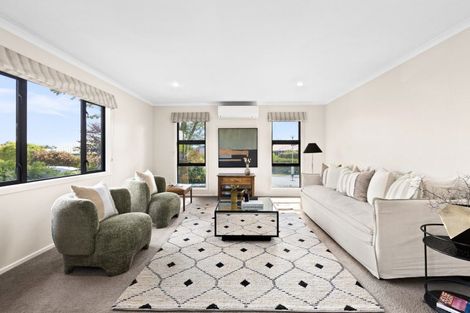 Photo of property in 44 Woodlands Drive, Havelock North, 4130