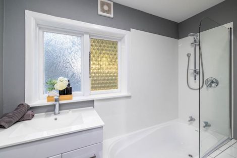 Photo of property in 43 Harvey Terrace, Richmond, Christchurch, 8013