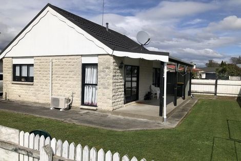 Photo of property in 3 Martin Harvey Street, Levin, 5510