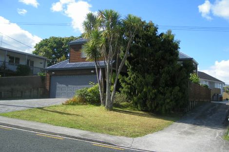 Photo of property in 1/16 Pax Avenue, Forrest Hill, Auckland, 0620
