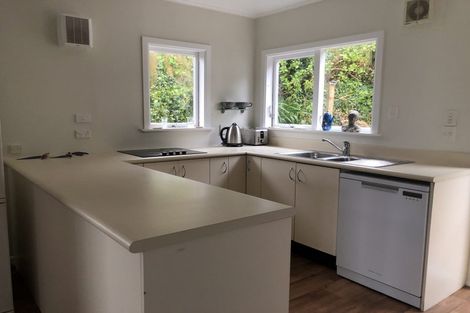 Photo of property in 4 Huntingdon Street, Northland, Wellington, 6012