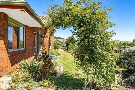 Photo of property in 4a Chatham Street, Waihola, Milton, 9073