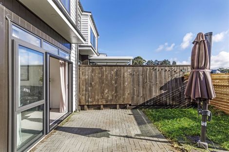 Photo of property in 13a Nellie Drive, Kumeu, 0810