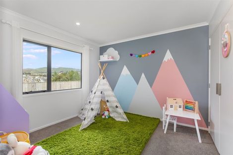 Photo of property in 174 John Burke Drive, Aotea, Porirua, 5024