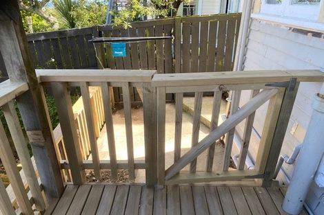 Photo of property in 55 Overtoun Terrace, Hataitai, Wellington, 6021