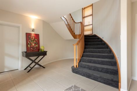 Photo of property in 85 Marine Parade, Mount Maunganui, 3116