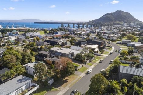 Photo of property in 28 Oceanview Road, Mount Maunganui, 3116