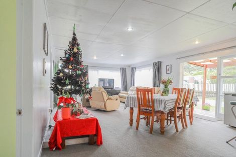 Photo of property in 200 Edward Street, Coromandel, 3506