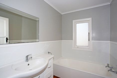 Photo of property in 82 George Street, Tuakau, 2121