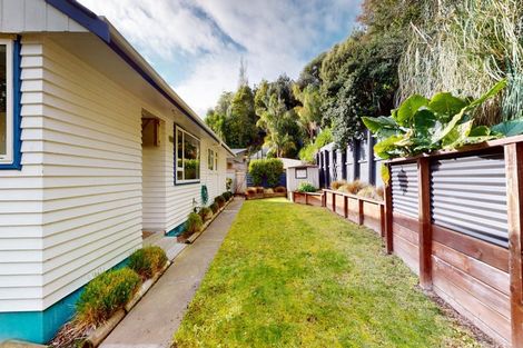 Photo of property in 18 Mount View Road, Bastia Hill, Whanganui, 4500