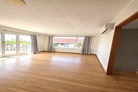 Photo of property in 54 Forest Hill Road, Henderson, Auckland, 0612