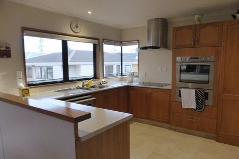 Photo of property in 41a Rita Street, Mount Maunganui, 3116