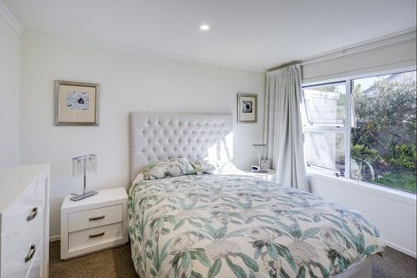 Photo of property in 3/30 Meeanee Quay, Westshore, Napier, 4110