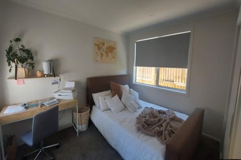 Photo of property in 67a Randwick Crescent, Moera, Lower Hutt, 5010
