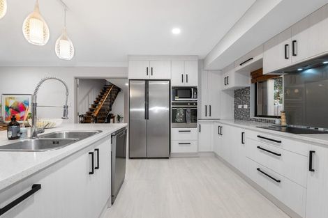 Photo of property in 22 Hoyte Place, Pukehangi, Rotorua, 3015