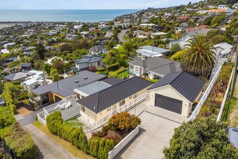 Photo of property in 9 Muritai Terrace, Mount Pleasant, Christchurch, 8081