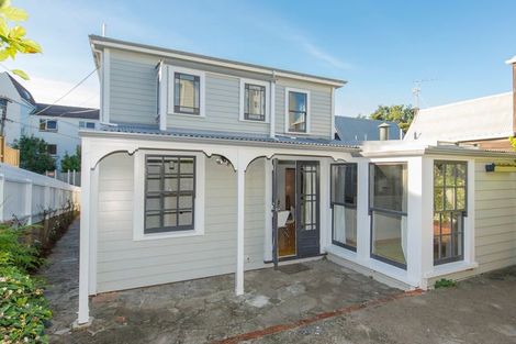 Photo of property in 7a Cottleville Terrace, Thorndon, Wellington, 6011