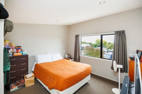 Photo of property in 333a Featherston Street, Palmerston North, 4414