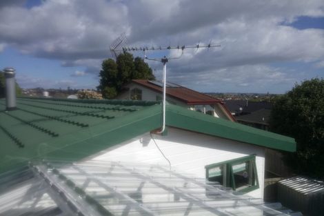 Photo of property in 14 Binda Place, Botany Downs, Auckland, 2010