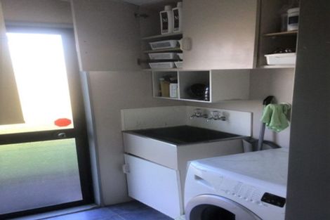 Photo of property in 12 Emery Place, Papamoa Beach, Papamoa, 3118