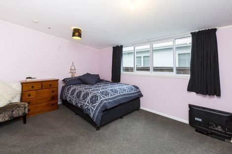 Photo of property in 27 Kiwi Street, Heretaunga, Upper Hutt, 5018