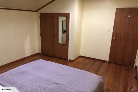 Photo of property in 104 Lawrence Crescent, Hillpark, Auckland, 2102