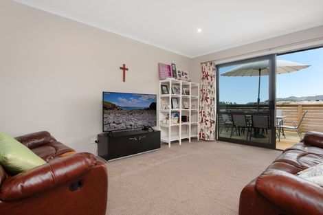Photo of property in 29 Ballintoy Park Drive, Welcome Bay, Tauranga, 3175